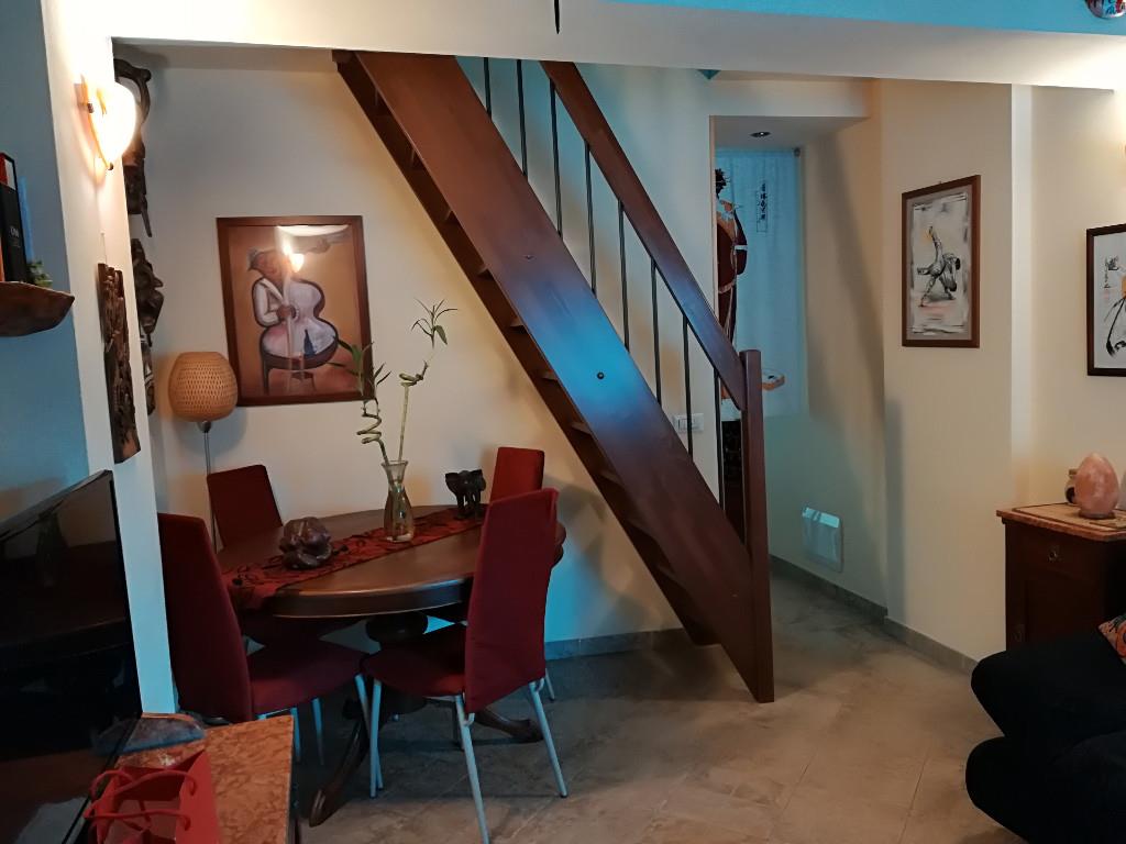 appartamento in vendita a Castronno