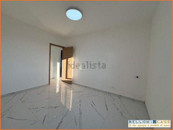 appartamento in vendita a Castronno