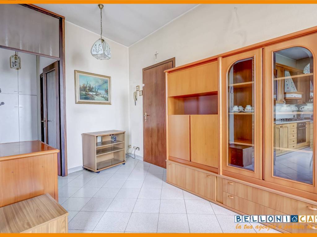 casa indipendente in vendita a Castronno