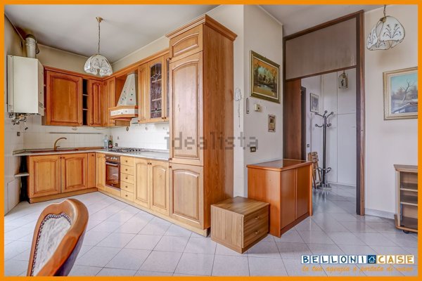 appartamento in vendita a Castronno