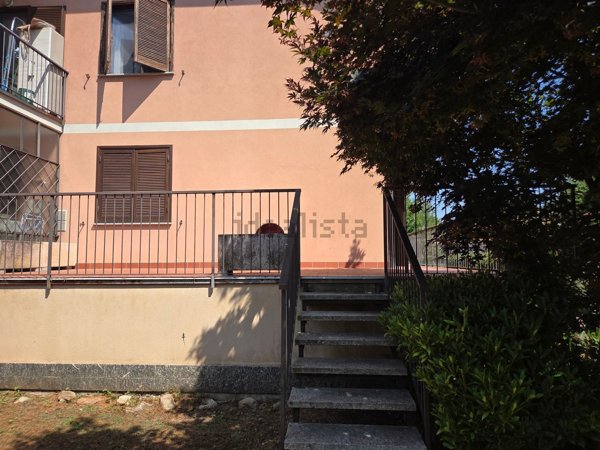 appartamento in vendita a Castronno
