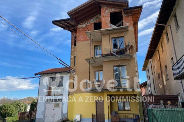 appartamento in vendita a Castronno