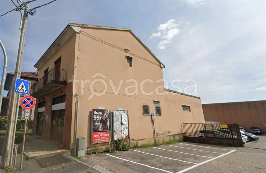 appartamento in vendita a Castronno