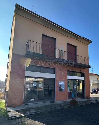 appartamento in vendita a Castronno