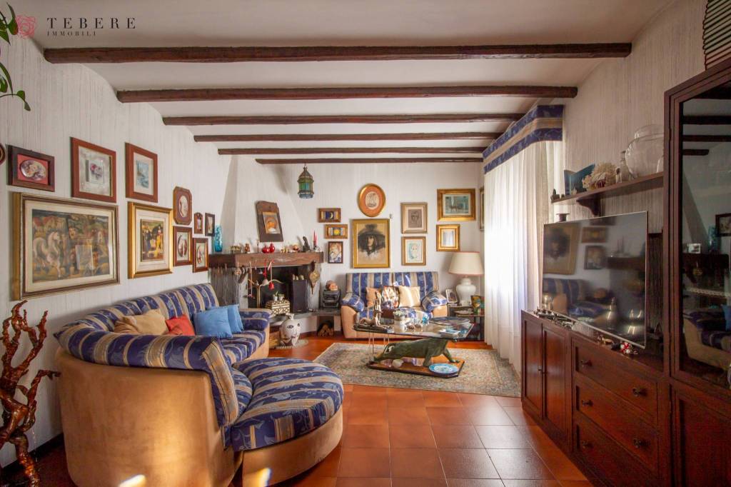 casa indipendente in vendita a Cavaria con Premezzo