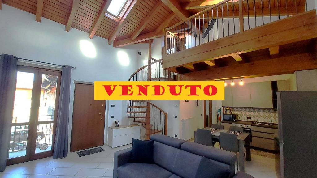 appartamento in vendita a Cavaria con Premezzo