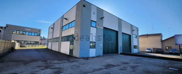 casa semindipendente in vendita a Cavaria con Premezzo