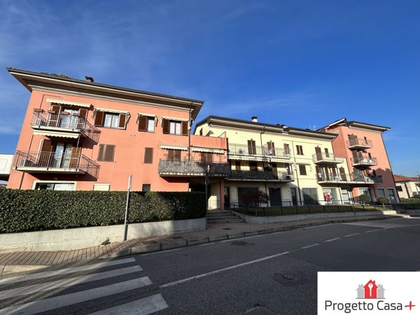 appartamento in vendita a Cavaria con Premezzo