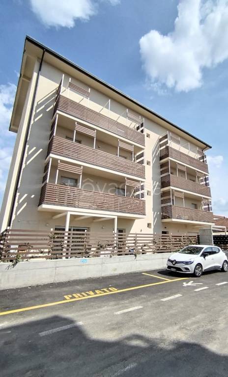 appartamento in vendita a Cavaria con Premezzo