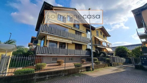 appartamento in vendita a Cavaria con Premezzo