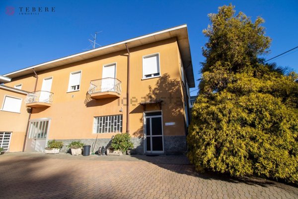 locale di sgombero in vendita a Cavaria con Premezzo