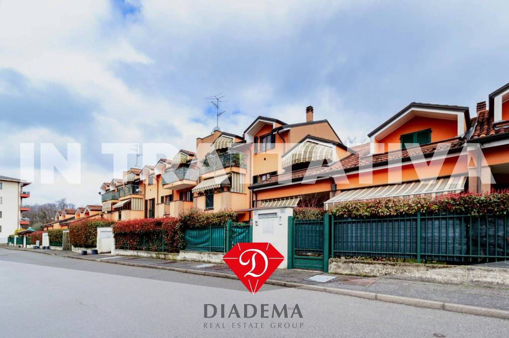 casa indipendente in vendita a Cavaria con Premezzo