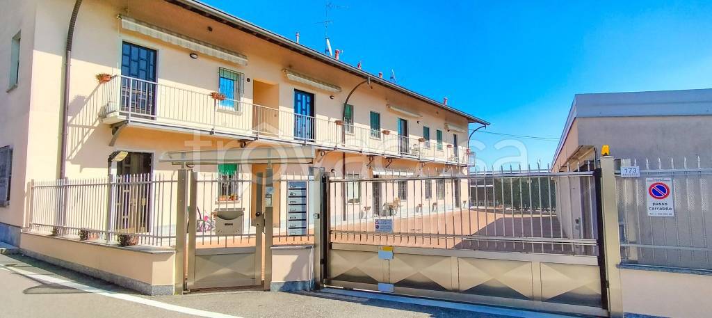 appartamento in vendita a Cavaria con Premezzo