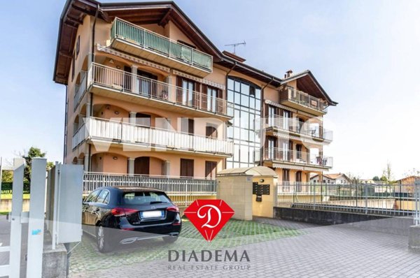appartamento in vendita a Cavaria con Premezzo