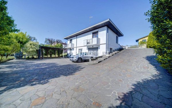 casa indipendente in vendita a Cavaria con Premezzo