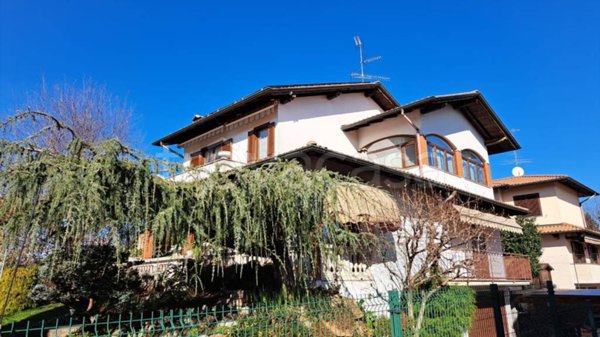 casa indipendente in vendita a Cavaria con Premezzo