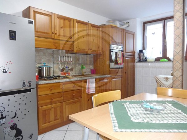 casa semindipendente in vendita a Cavaria con Premezzo