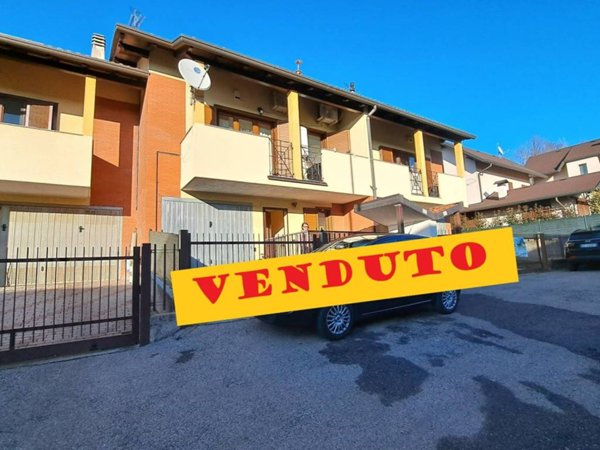 casa indipendente in vendita a Cavaria con Premezzo