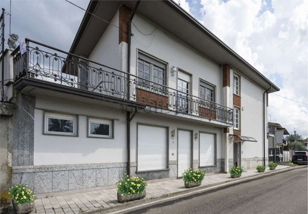 casa indipendente in vendita a Cavaria con Premezzo