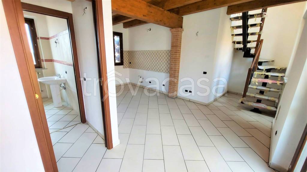 appartamento in vendita a Cavaria con Premezzo