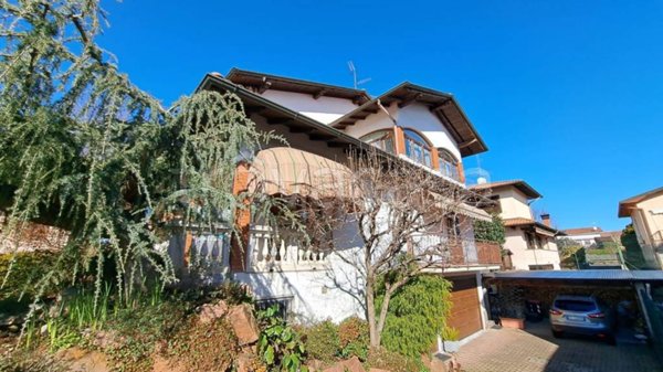 casa indipendente in vendita a Cavaria con Premezzo