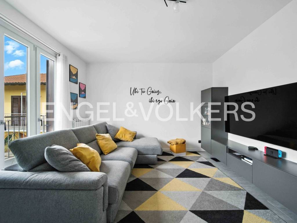 appartamento in vendita a Cavaria con Premezzo