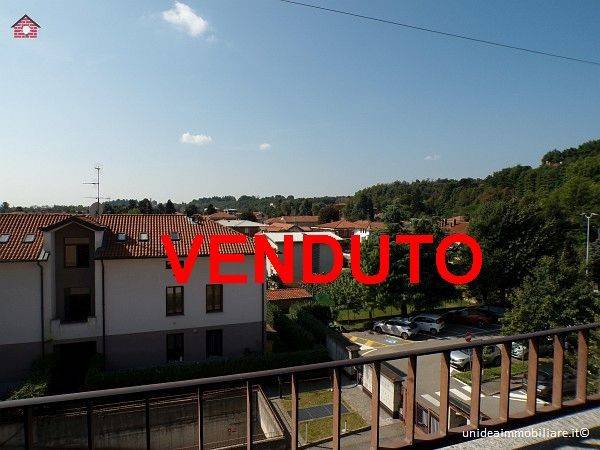 appartamento in vendita a Cavaria con Premezzo