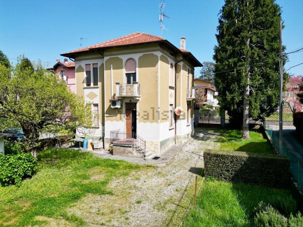 casa indipendente in vendita a Cavaria con Premezzo