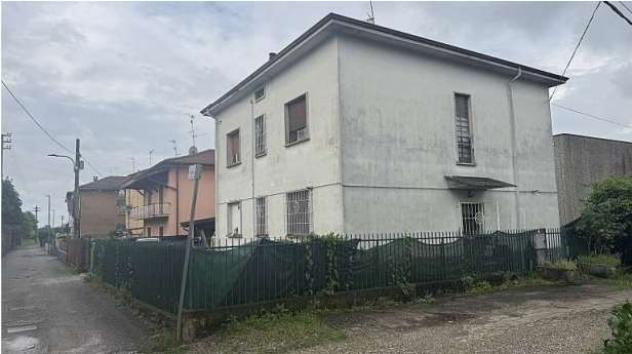 casa indipendente in vendita a Cavaria con Premezzo