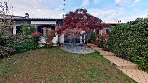 casa indipendente in vendita a Cavaria con Premezzo