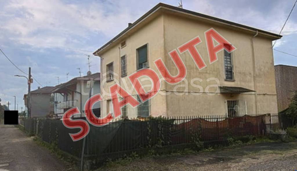 casa indipendente in vendita a Cavaria con Premezzo