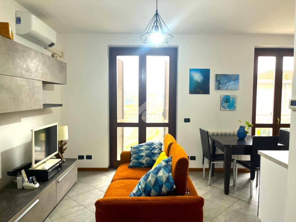 casa indipendente in vendita a Cavaria con Premezzo