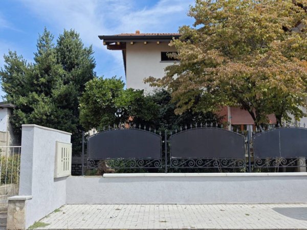 appartamento in vendita a Cavaria con Premezzo