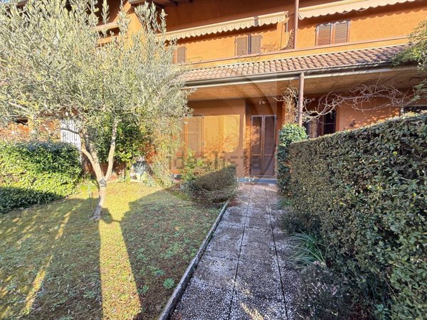 casa indipendente in vendita a Cavaria con Premezzo