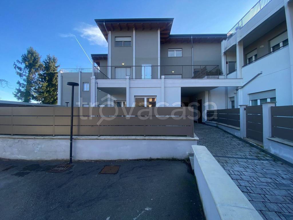 appartamento in vendita a Cavaria con Premezzo