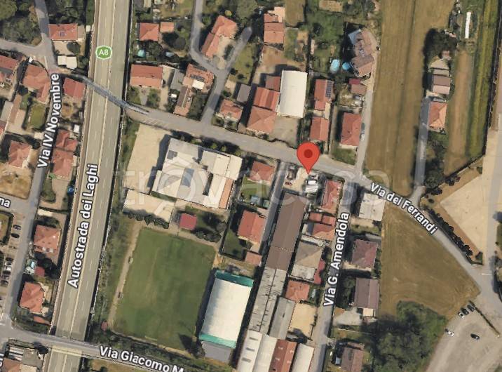 locale commerciale in vendita a Cavaria con Premezzo