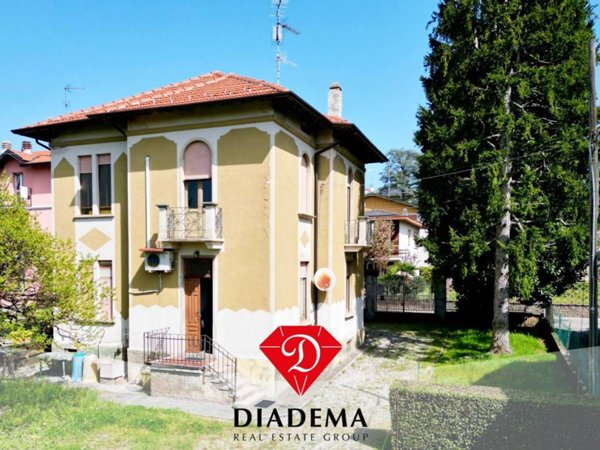 casa indipendente in vendita a Cavaria con Premezzo