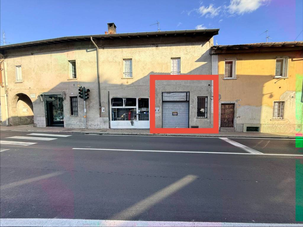 ufficio in vendita a Cavaria con Premezzo