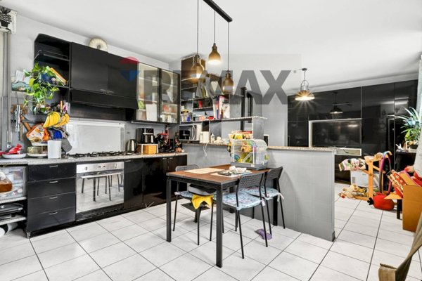 casa indipendente in vendita a Cavaria con Premezzo