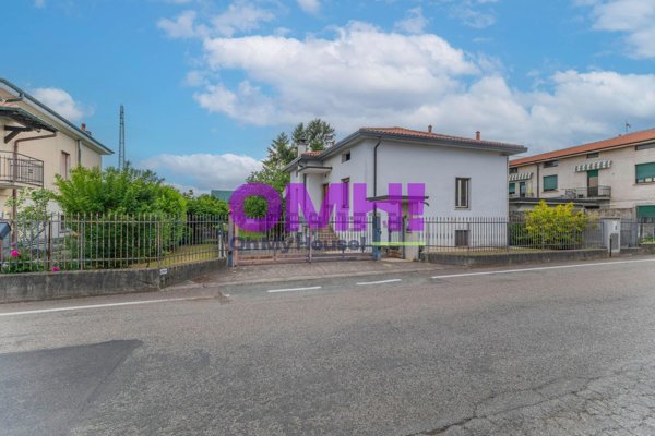 casa indipendente in vendita a Cavaria con Premezzo