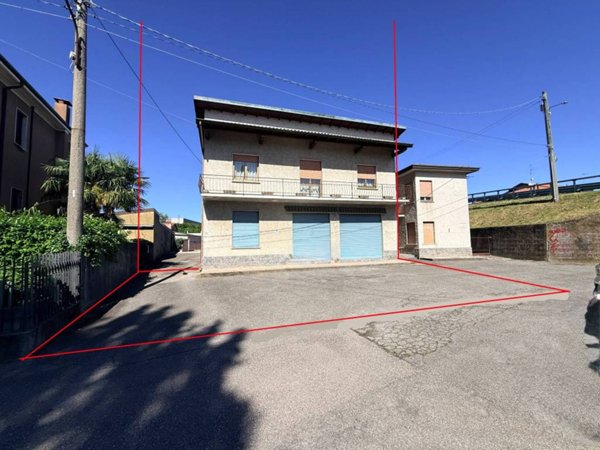 casa indipendente in vendita a Cavaria con Premezzo