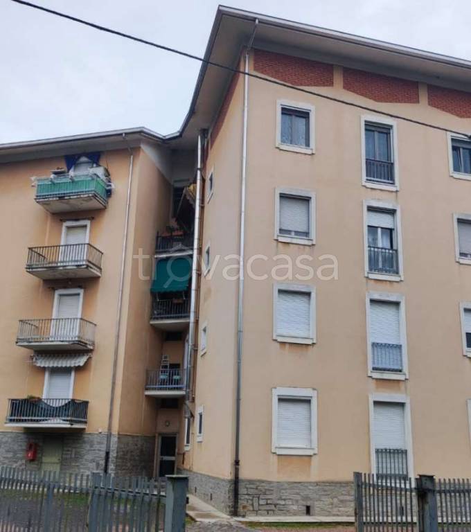 appartamento in vendita a Cavaria con Premezzo