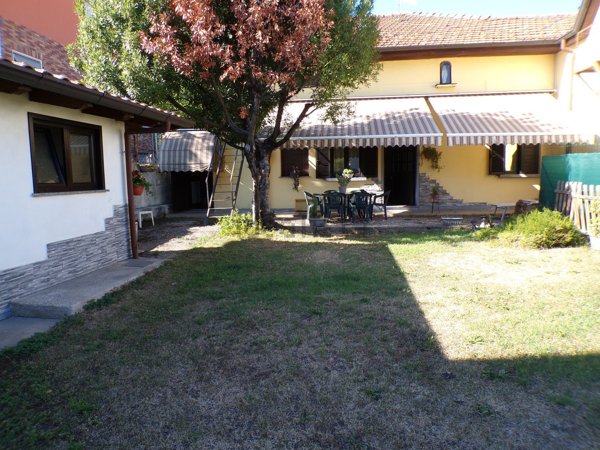 appartamento in vendita a Cavaria con Premezzo