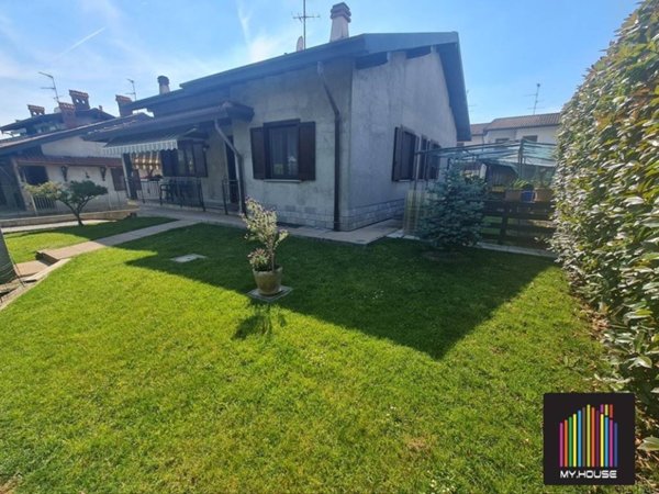 casa indipendente in vendita a Cavaria con Premezzo
