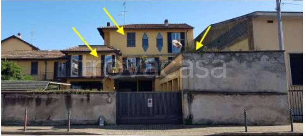 appartamento in vendita a Cavaria con Premezzo