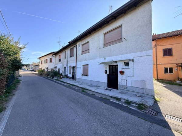 appartamento in vendita a Cavaria con Premezzo