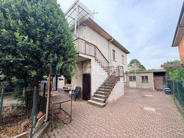 casa indipendente in vendita a Cavaria con Premezzo