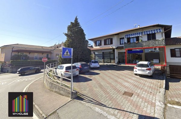 negozio in vendita a Cavaria con Premezzo
