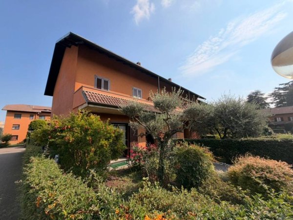 casa indipendente in vendita a Cavaria con Premezzo