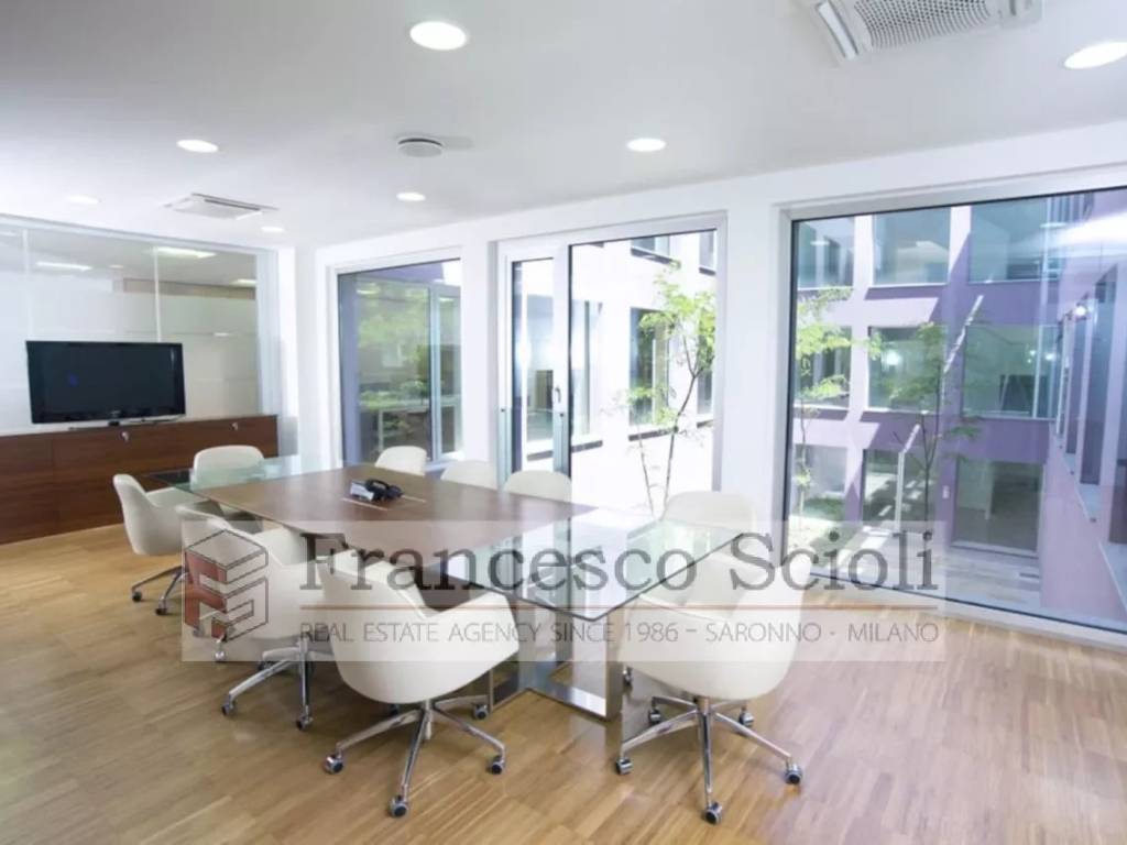 ufficio in vendita a Cislago